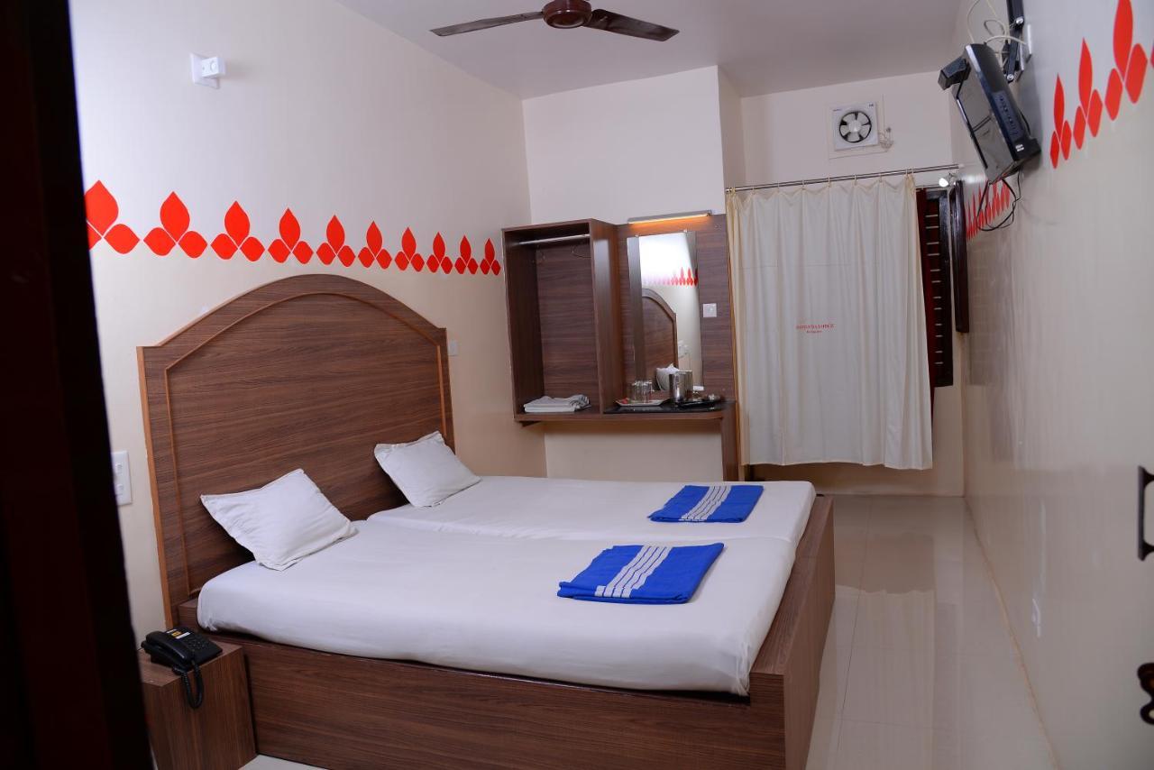Parijatha Lodge Kundapur Exterior photo